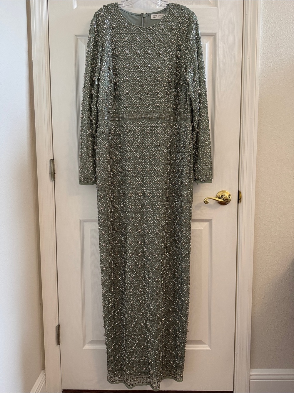 Mac Duggal 93827 Green Long Sleeve High Neck Beaded Gown Size 14 NWT - Picture 4 of 11